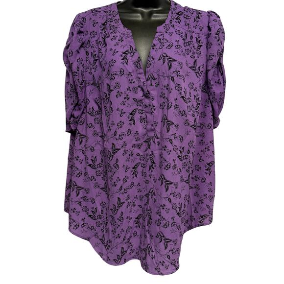 Torrid Harper Georgette Ruched Short Sleeve Blouse Purple Floral Size 2 - Picture 2 of 8